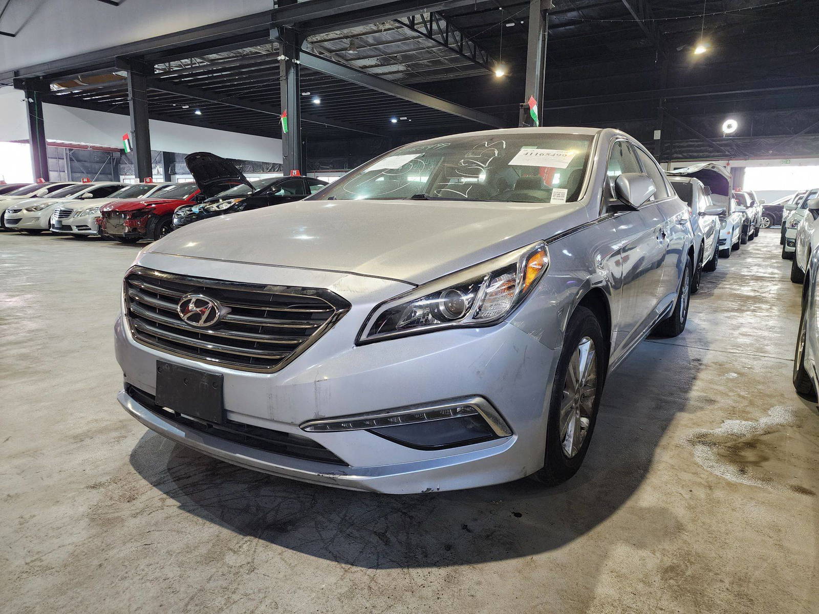 2015 HYUNDAI SONATA — 83788 Miles — Lot 41165499 — Al Quoz - Marhaba Auctions Used Cars - Image 5