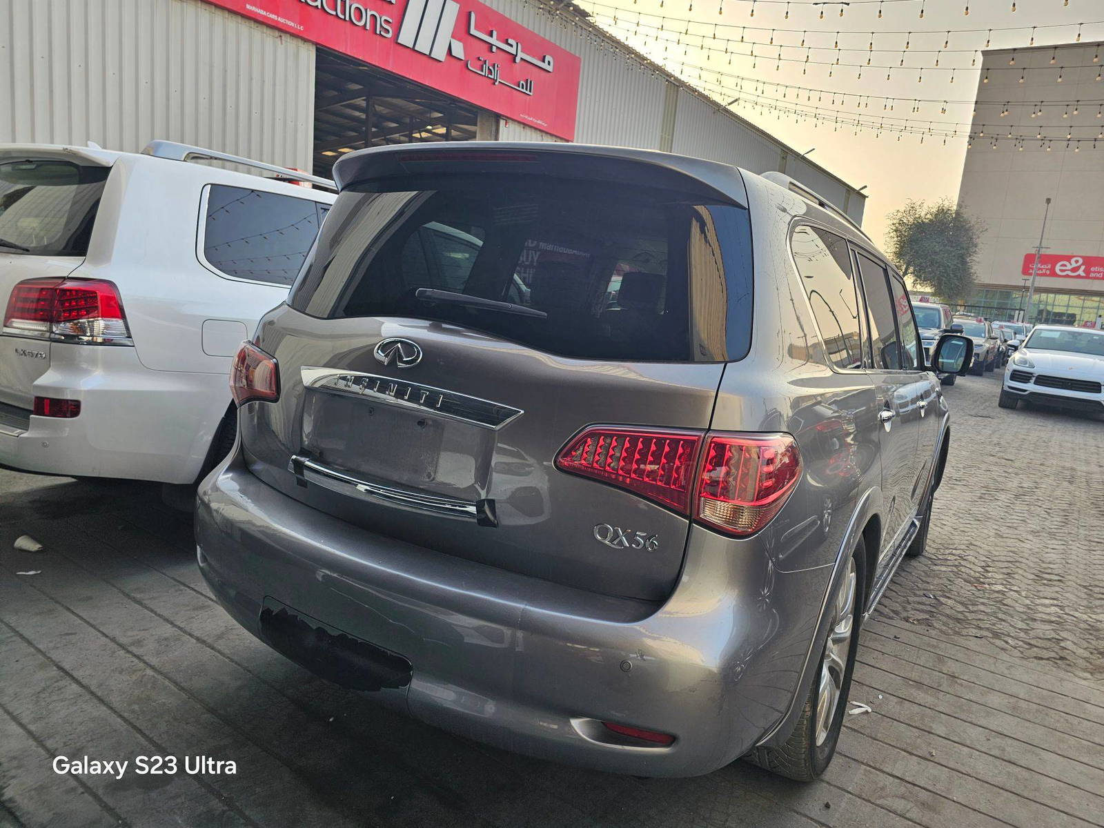 INFINITI QX56 2011 - Marhaba Auction Used Cars - Image 6