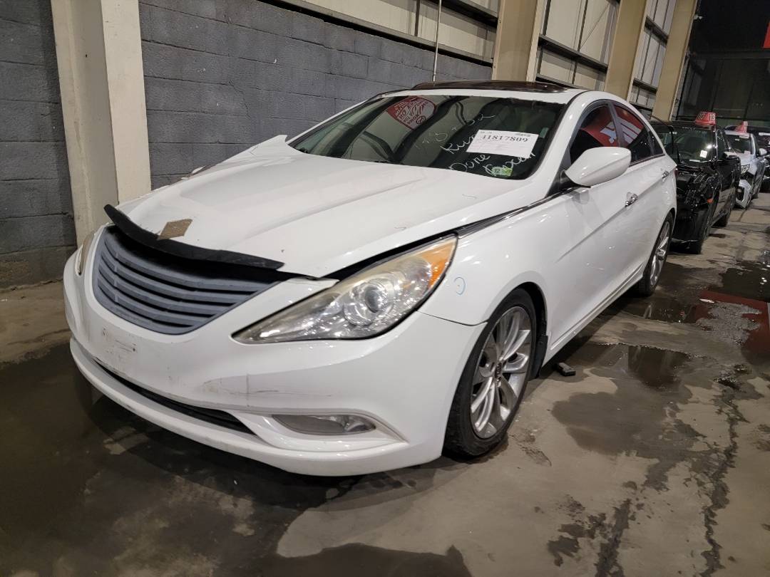 2012 HYUNDAI SONATA — 170315 Miles — Lot CH418732 — Main - Marhaba Auctions Used Cars - Image 5
