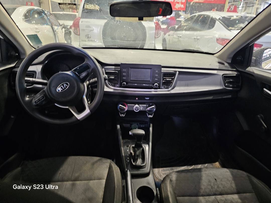KIA RIO 2018 - Marhaba Auction Used Cars - Image 6
