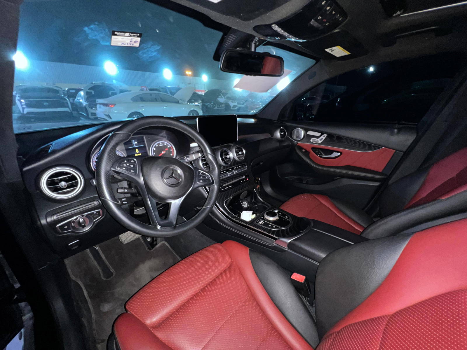 2018 MERCEDES BENZ GLC — 74288 KM — Lot JF368562 - Marhaba Auctions Used Cars - Image 7