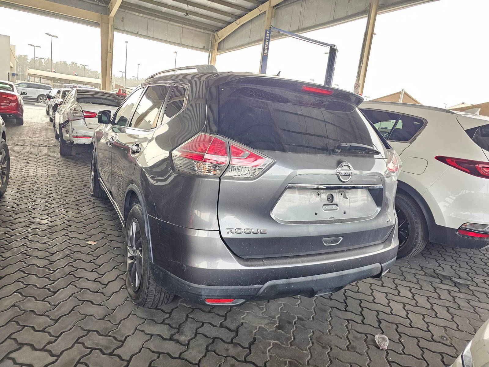 2016 NISSAN ROGUE — 180450 Miles — Lot 3485403 — Souq - Marhaba Auctions Used Cars - Image 3