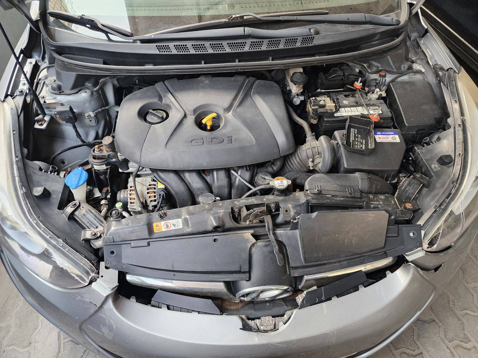 2014 HYUNDAI ELANTRA — 181744 KM — Lot 43351075 — Al Quoz - Marhaba Auctions Used Cars - Image 13