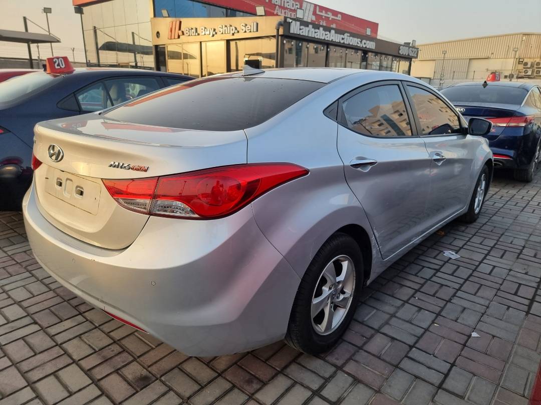 2011 HYUNDAI AVANTE — 116844 KM — Lot 215487 — Ind. 12 - Marhaba Auctions Used Cars - Image 5