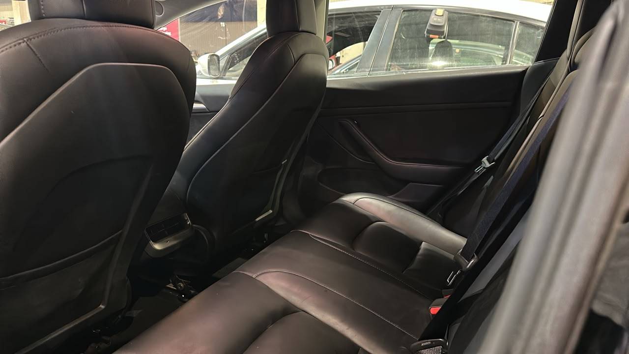2023 TESLA MODEL 3 — 261991 KM — Lot PC885092 — Main - Marhaba Auctions Used Cars - Image 9