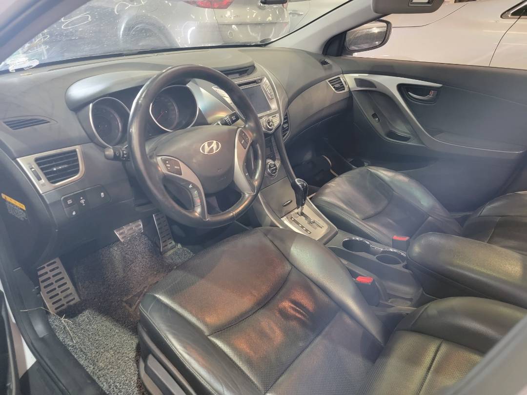 2013 HYUNDAI AVANTE — 62418 KM — Lot 815498 — Souq - Marhaba Auctions Used Cars - Image 8