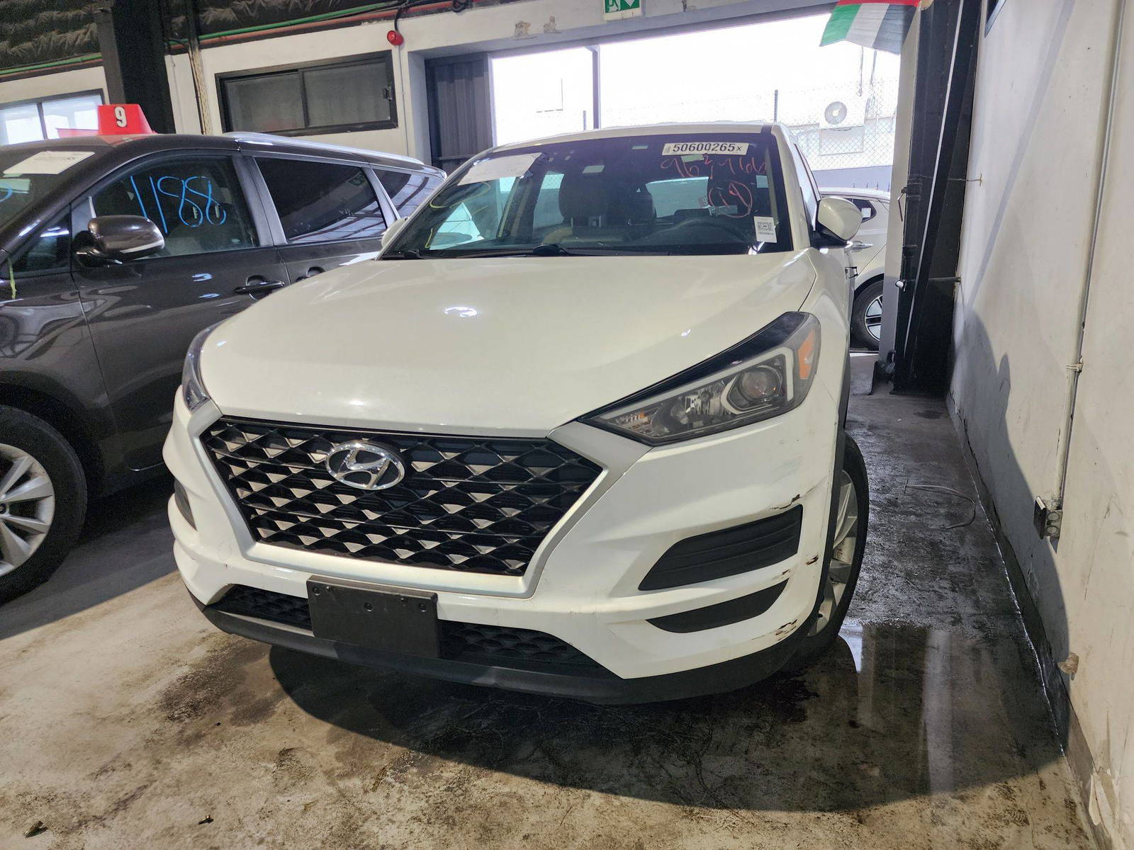 2019 HYUNDAI TUCSON — 41487 Miles — Lot 63466 — Al Quoz - Marhaba Auctions Used Cars - Image 4