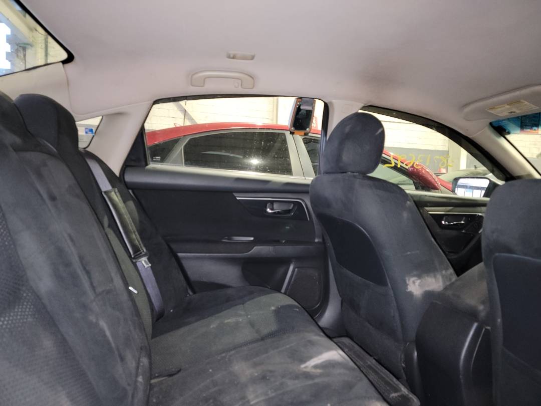 2014 NISSAN ALTIMA — 161143 Miles — Lot 38213692 - Marhaba Auctions Used Cars - Image 4