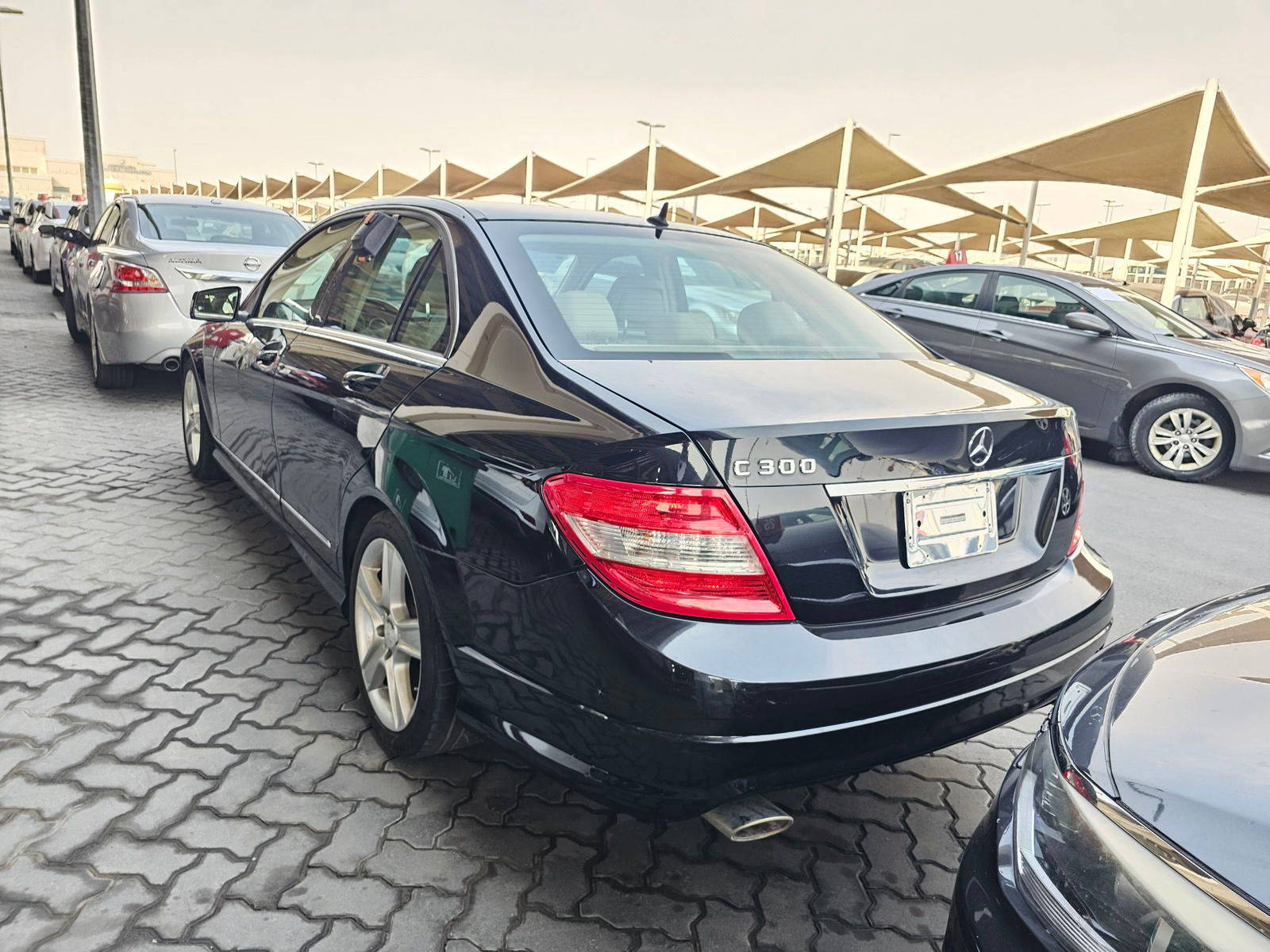2011 MERCEDES BENZ C300 — 226266 Miles — Lot A470295 — Souq - Marhaba Auctions Used Cars - Image 5