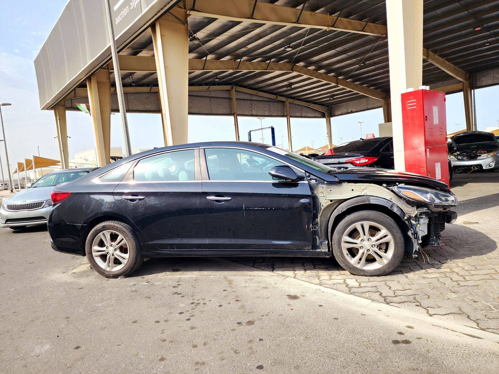 2018 HYUNDAI SONATA — 73740 Miles — Lot 620531 — Souq - Marhaba Auctions Used Cars - Image 5
