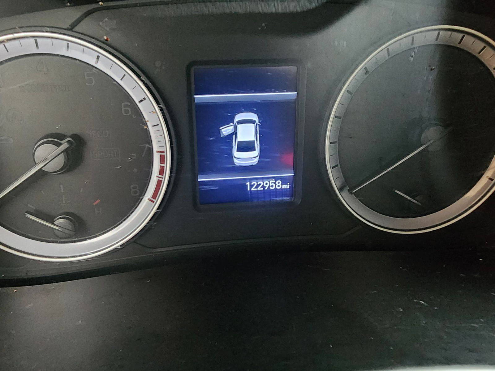 HYUNDAI SONATA 2019 - Marhaba Auction Used Cars - Image 10