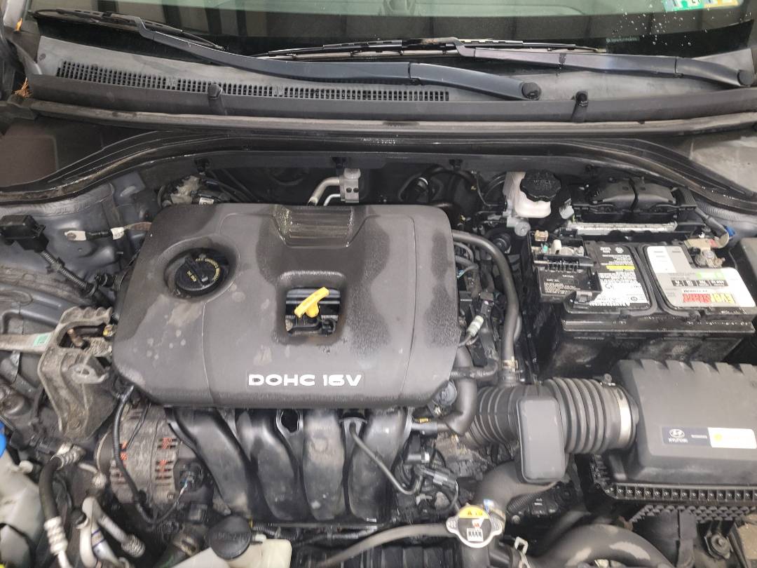 2018 HYUNDAI ELANTRA — 172149 Miles — Lot 67276 — Main - Marhaba Auctions Used Cars - Image 9