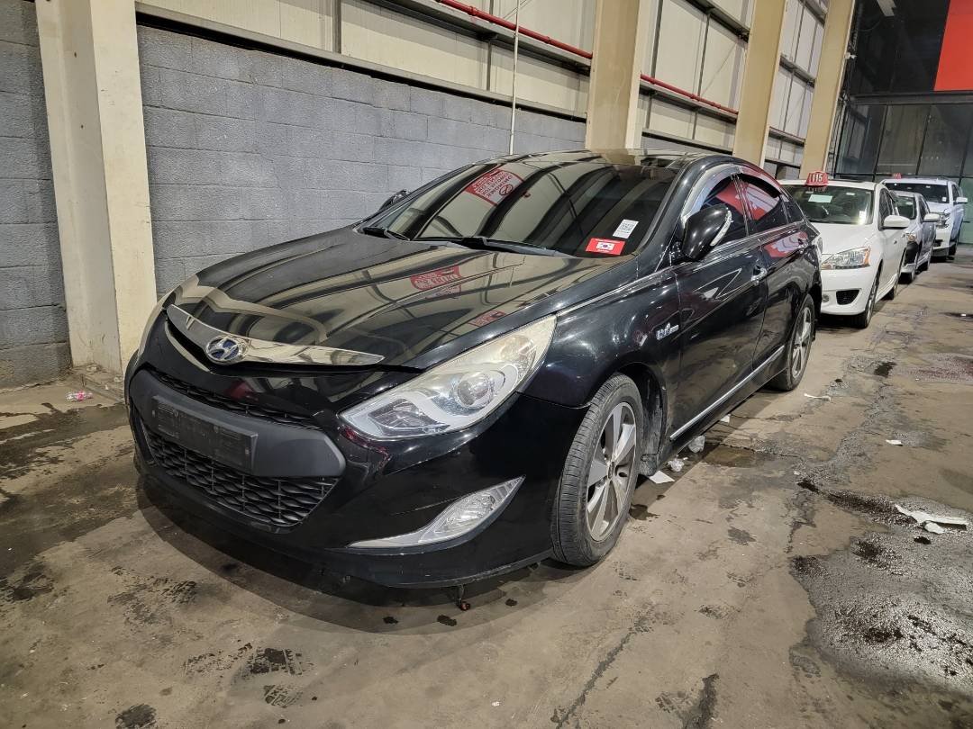 HYUNDAI SONATA 2012 - Marhaba Auction Used Cars - Image 4