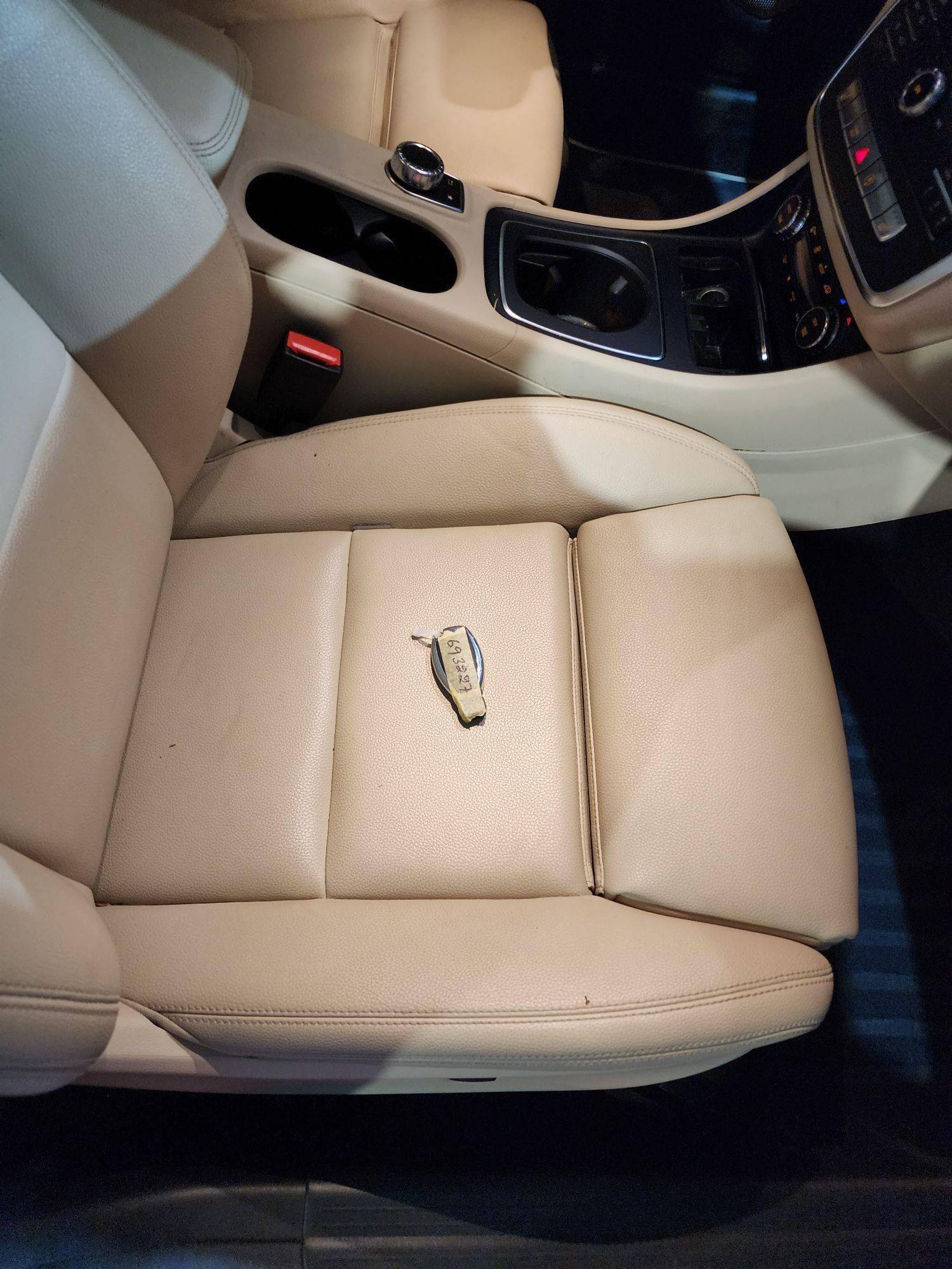2018 MERCEDES BENZ CLA 250 — 69660 Miles — Lot 39535612 — Al Quoz - Marhaba Auctions Used Cars - Image 12
