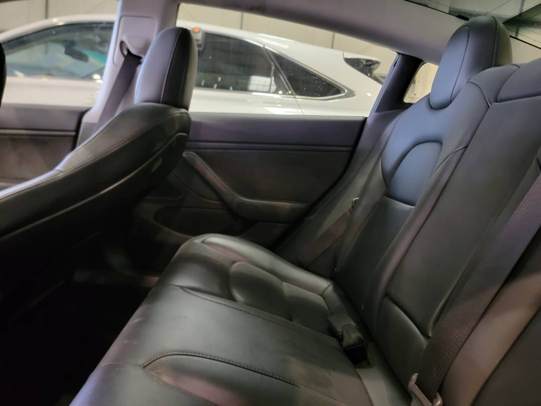 2019 TESLA MODEL 3 — 117094 KM — Lot 78165564 — Main - Marhaba Auctions Used Cars - Image 6
