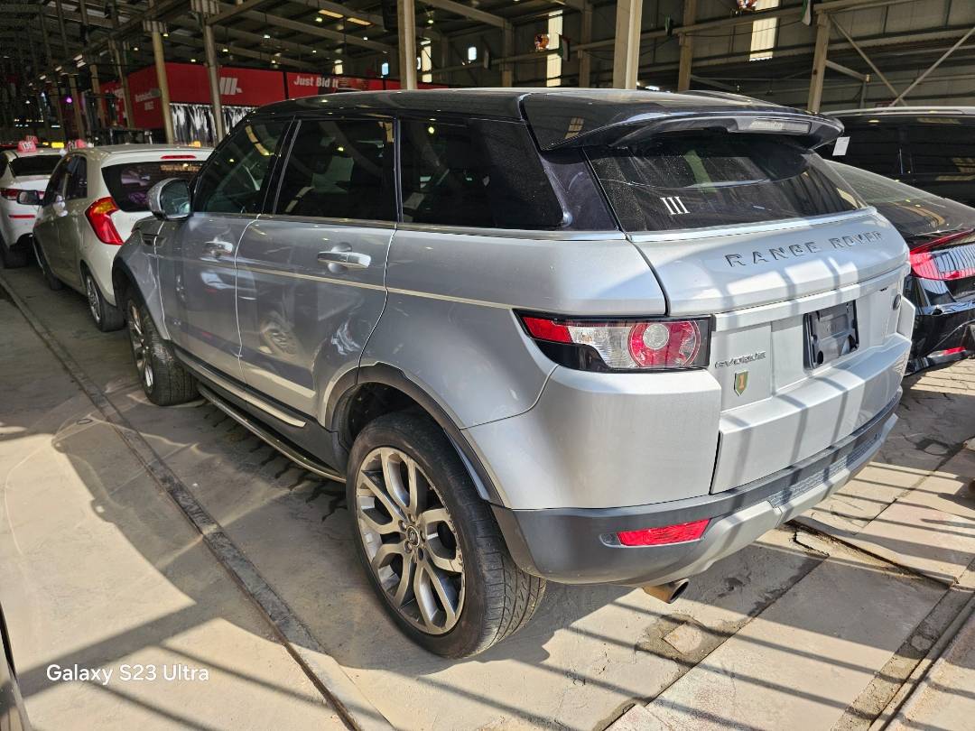 2013 LAND ROVER RANGE ROVER EVOQUE — 249107 Miles — Lot DH798053 — Main - Marhaba Auctions Used Cars - Image 4