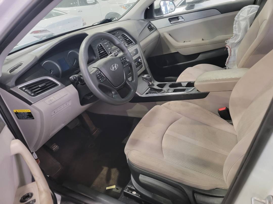 2017 HYUNDAI SONATA — 117881 Miles — Lot H446383 — Main - Marhaba Auctions Used Cars - Image 8