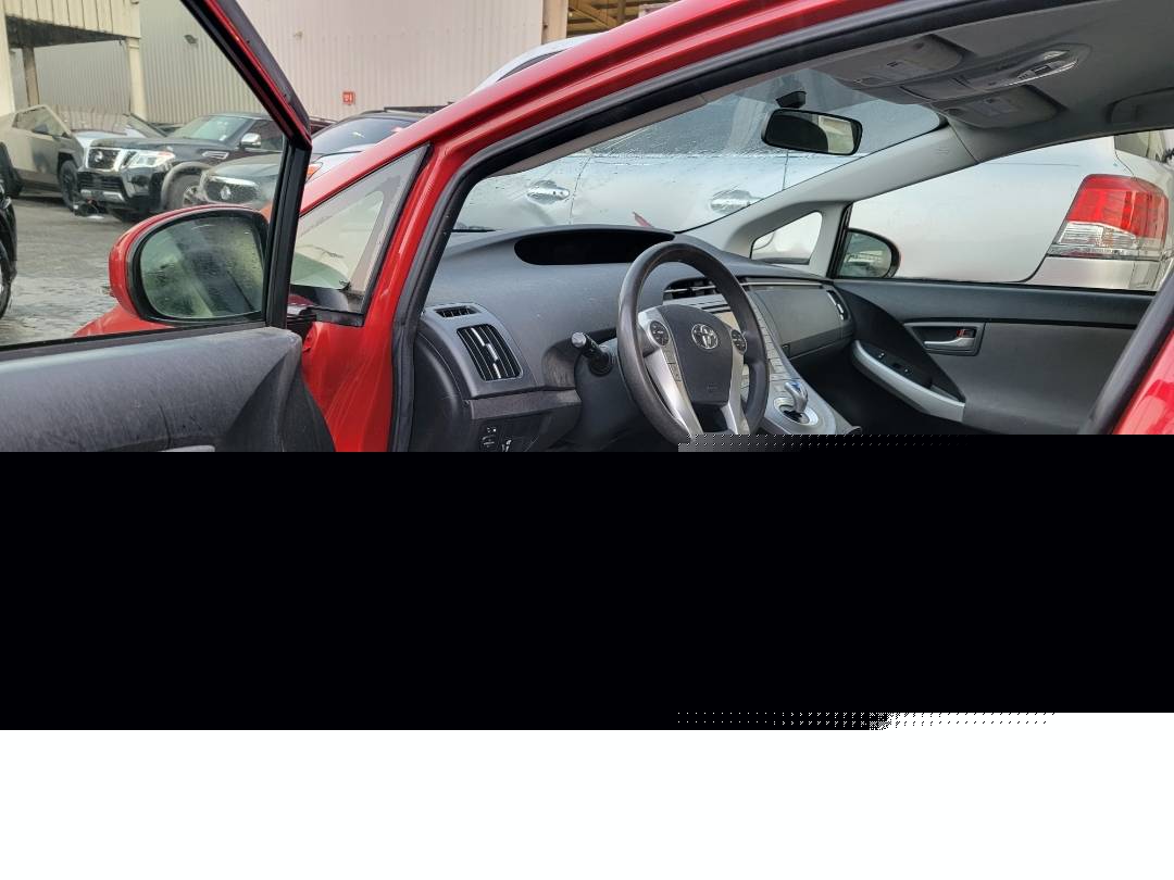 2013 TOYOTA PRIUS — 184680 Miles — Lot 6D1683833 — Main - Marhaba Auctions Used Cars - Image 8