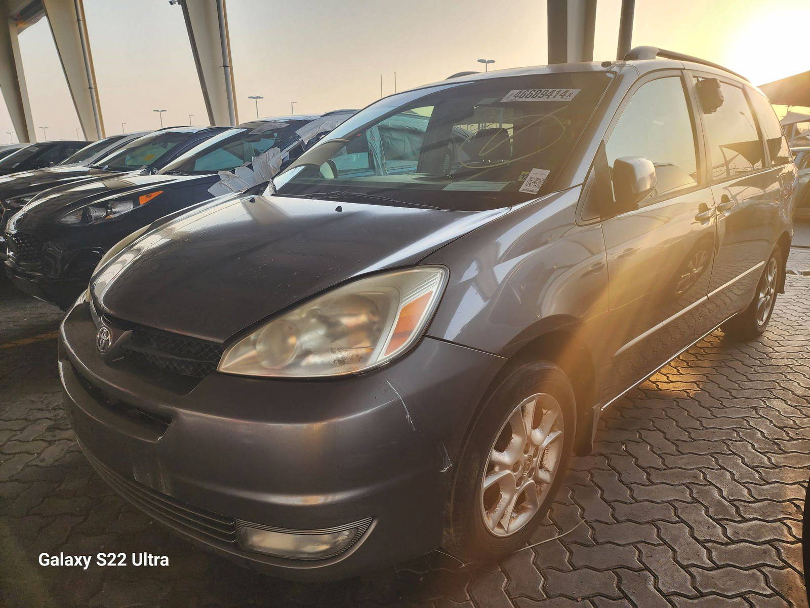 2004 TOYOTA SIENNA — 239890 Miles — Lot 46689414 - Marhaba Auctions Used Cars - Image 4
