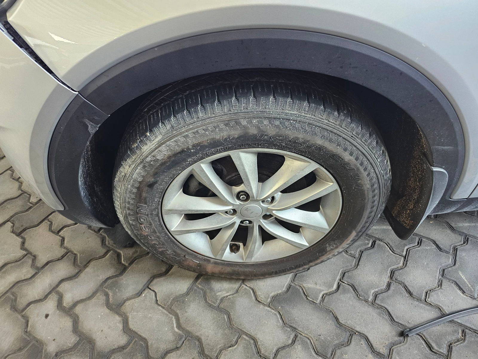 KIA SORENTO 2016 - Marhaba Auction Used Cars - Image 10