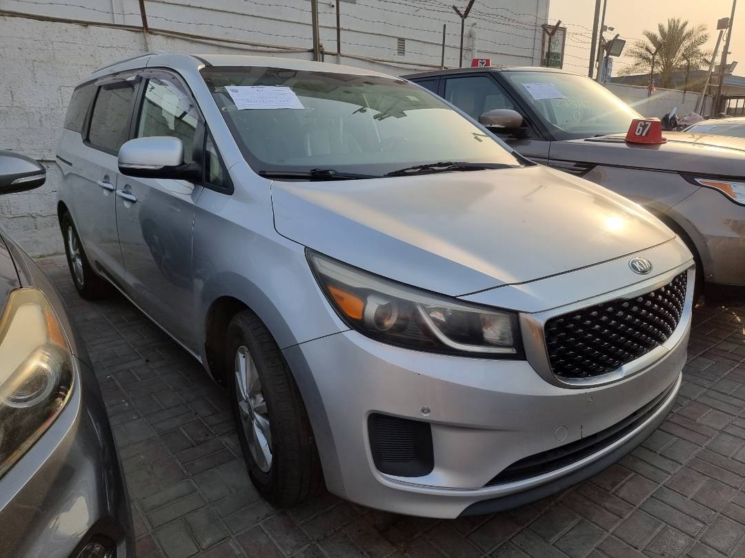 2017 KIA SEDONA — 180117 Miles — Lot 215487 — Ind. 12 - Marhaba Auctions Used Cars - Image 3