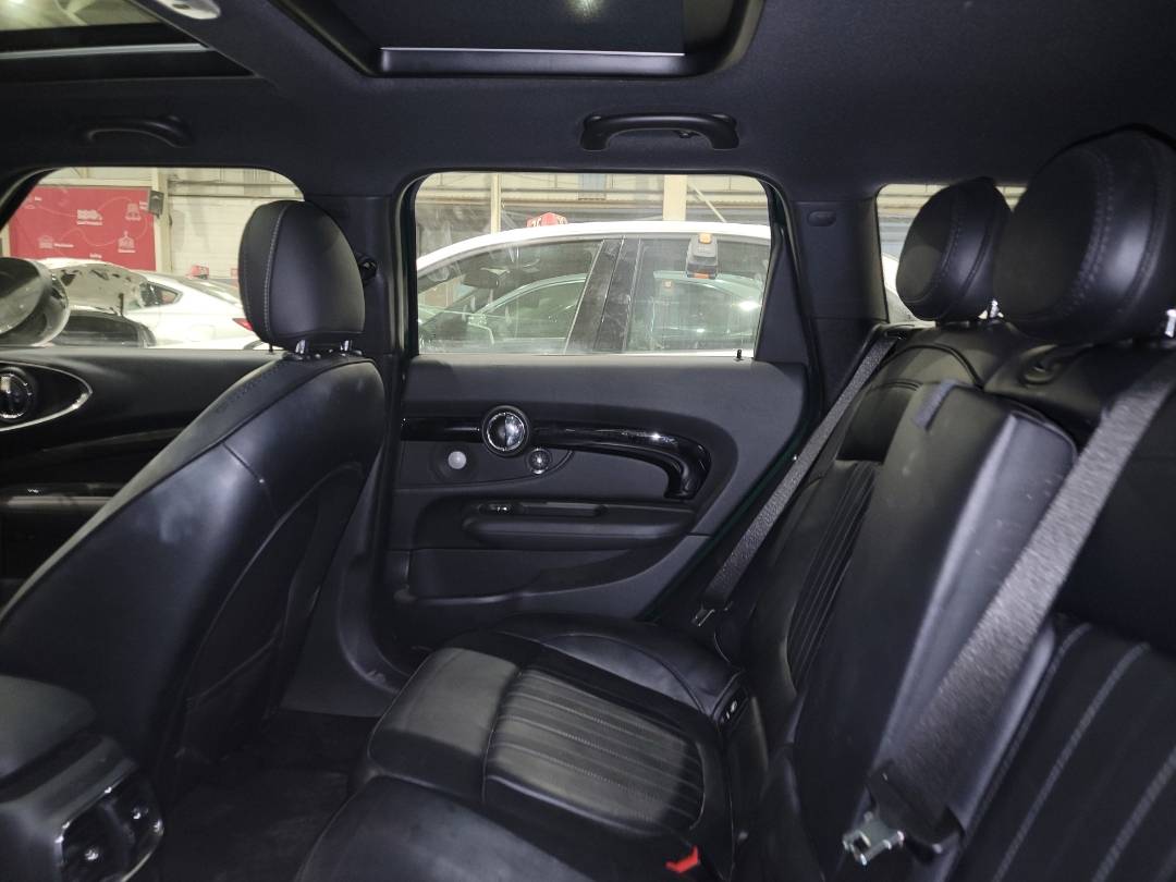 2017 MINI COOPER — 121693 Miles — Lot 0H2B32282 — Main - Marhaba Auctions Used Cars - Image 8