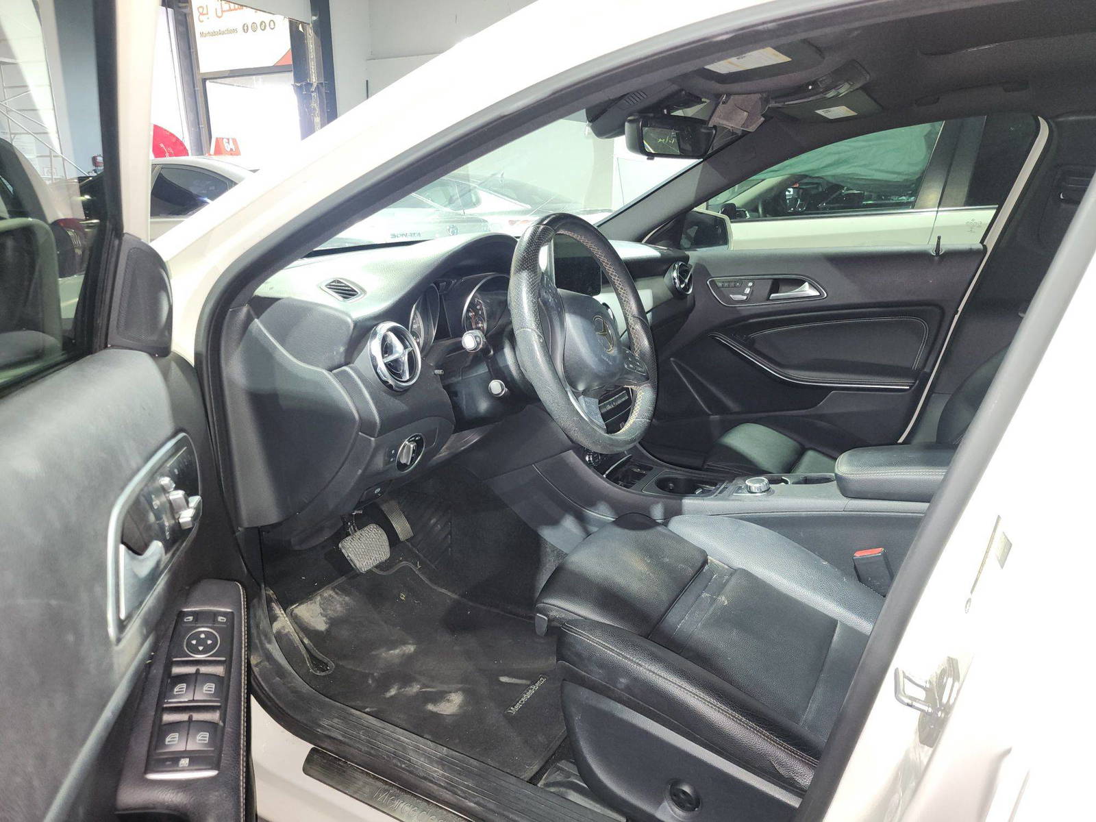 MERCEDES BENZ GLA-250 2018 - Marhaba Auction Used Cars - Image 9