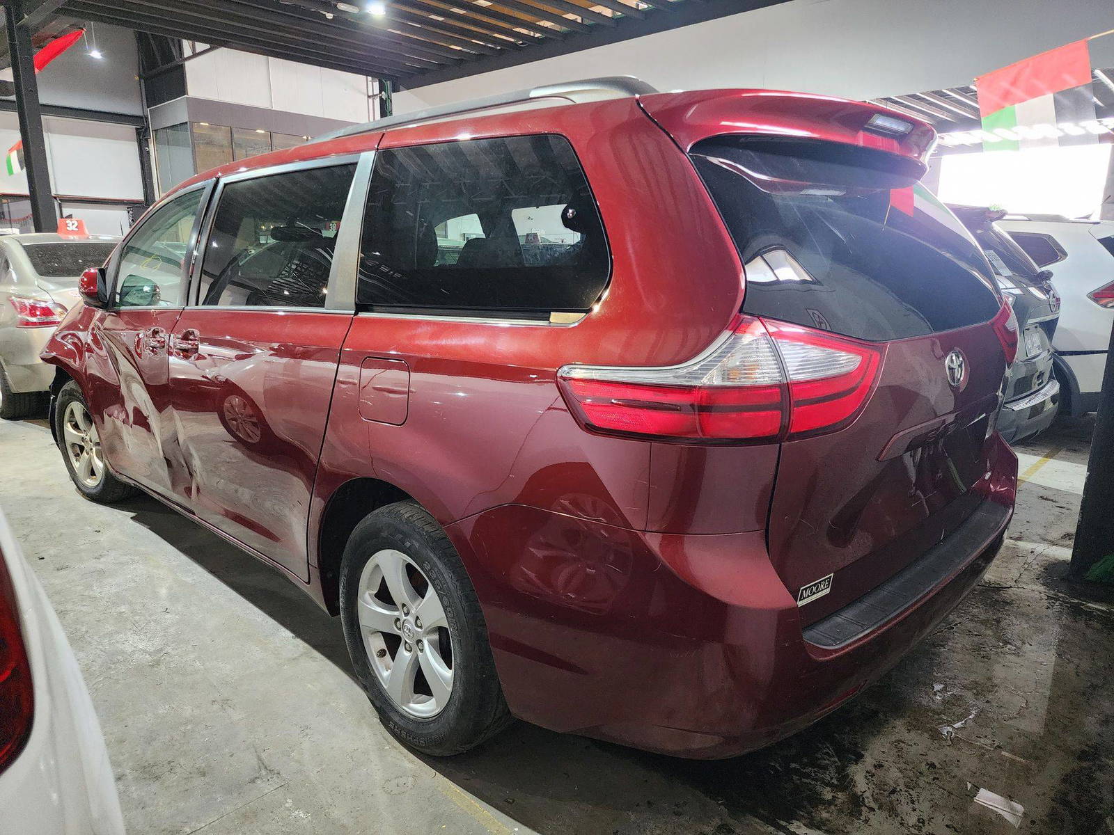 2016 TOYOTA SIENNA — 222048 Miles — Lot 50626345 — Al Quoz - Marhaba Auctions Used Cars - Image 5