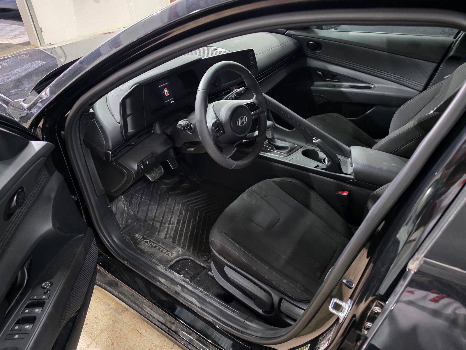 HYUNDAI ELANTRA 2025 - Marhaba Auction Used Cars - Image 8