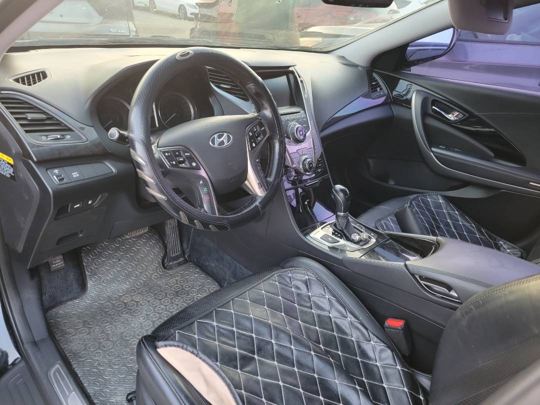 HYUNDAI GRANDEUR 2012 - Marhaba Auction Used Cars - Image 8