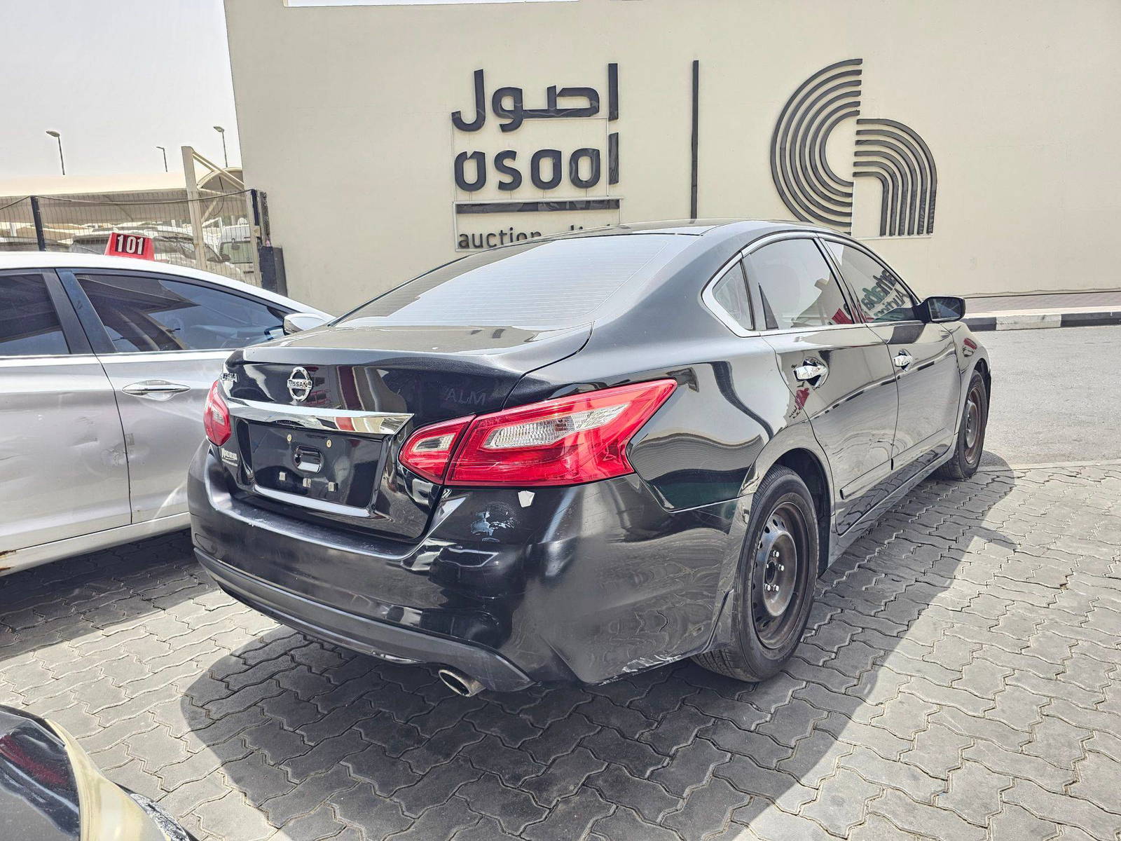 2017 NISSAN ALTIMA — 190277 Miles — Lot 3437667 — Souq - Marhaba Auctions Used Cars - Image 5