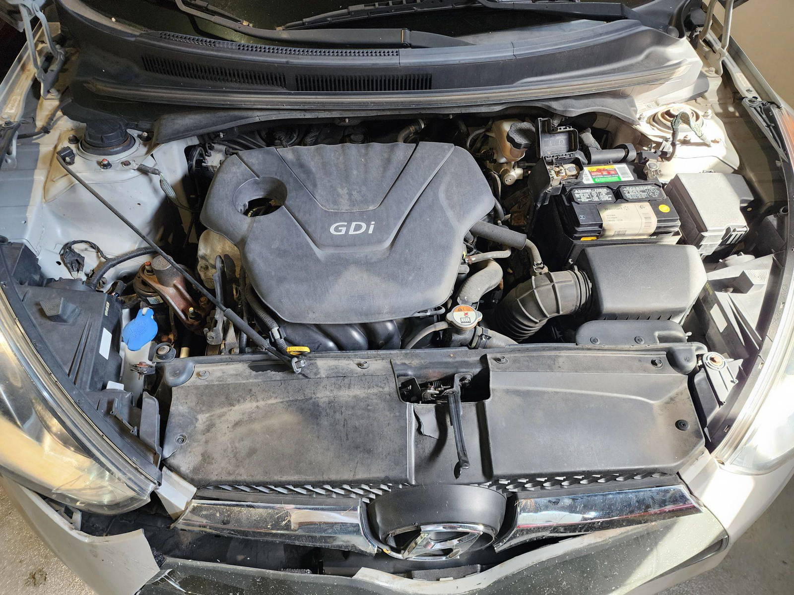 2013 HYUNDAI VELOSTER — 157173 Miles — Lot 136466 — Al Quoz - Marhaba Auctions Used Cars - Image 10