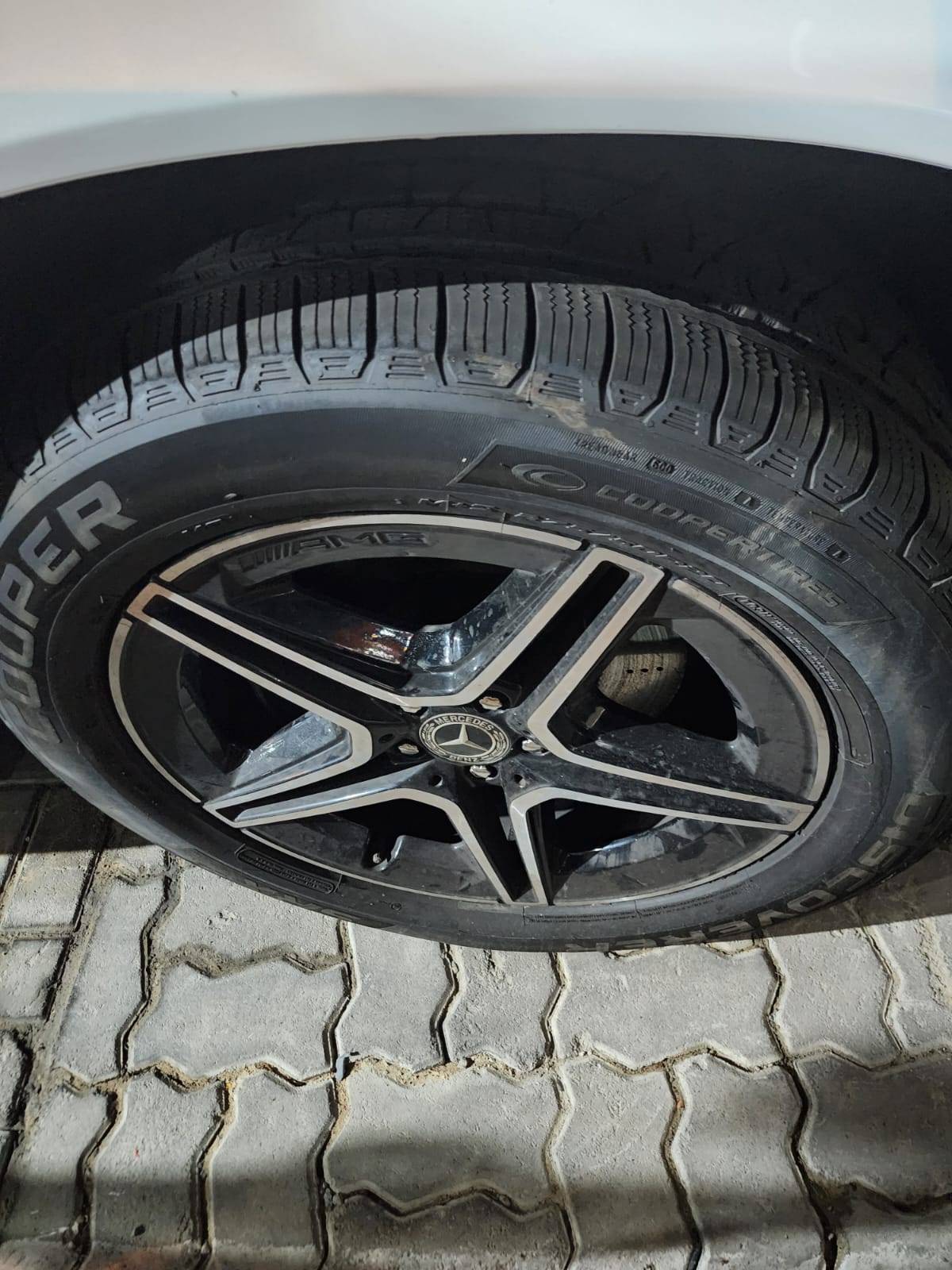 MERCEDES BENZ GLE 350 2020 - Marhaba Auction Used Cars - Image 5