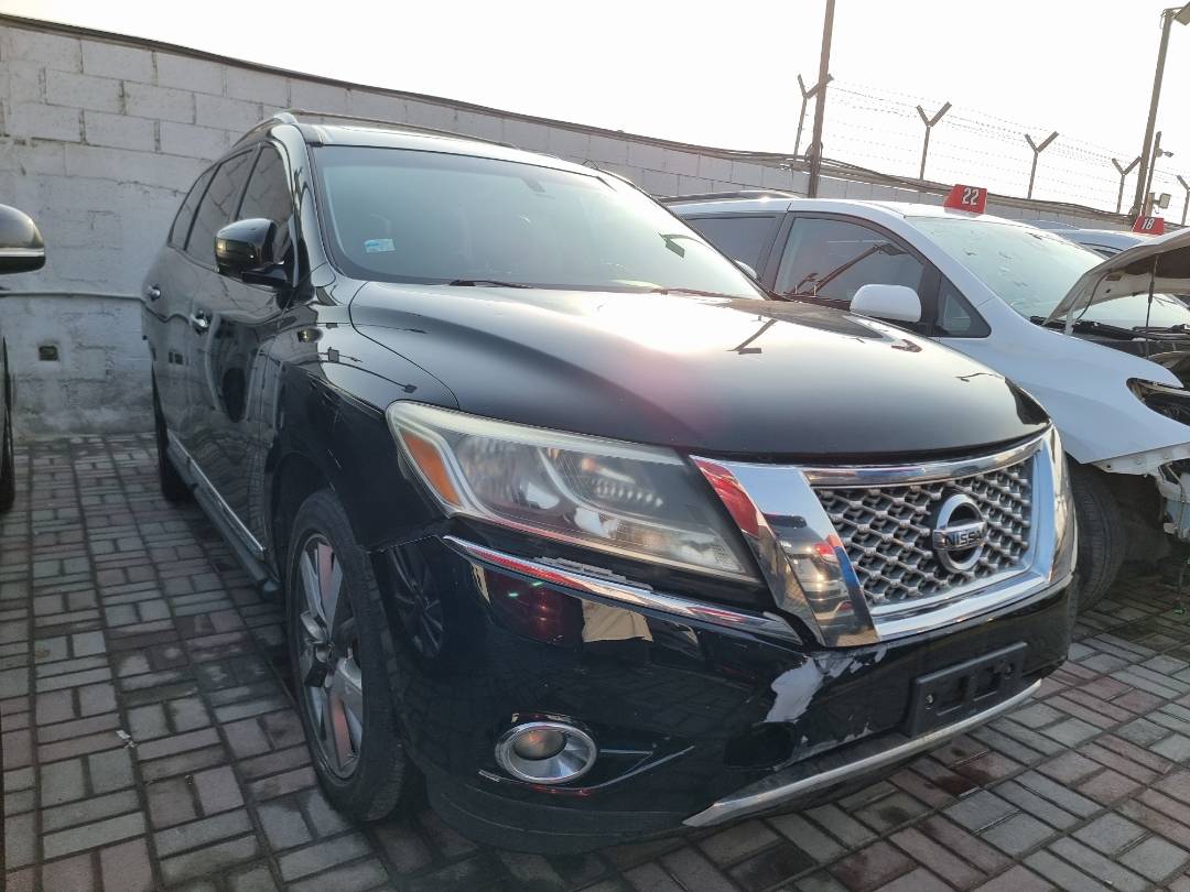 2014 NISSAN PATHFINDER — 191193 Miles — Lot XEC606967 — Souq - Marhaba Auctions Used Cars - Image 4