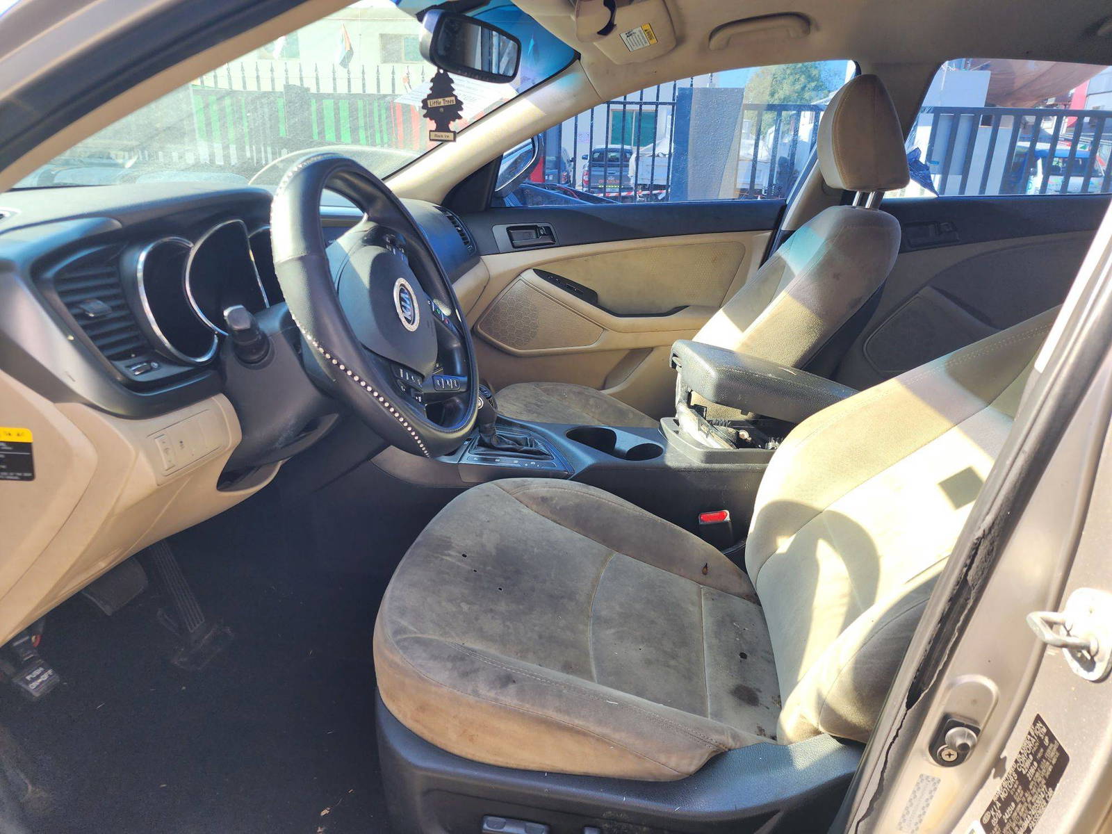 2013 KIA OPTIMA — 153974 Miles — Lot 5399 — Al Quoz - Marhaba Auctions Used Cars - Image 9