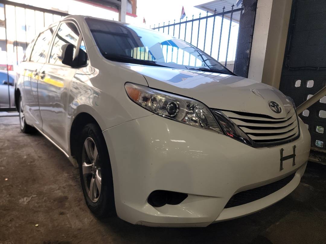 2015 TOYOTA SIENNA — 173296 Miles — Lot 82923813 - Marhaba Auctions Used Cars - Image 6
