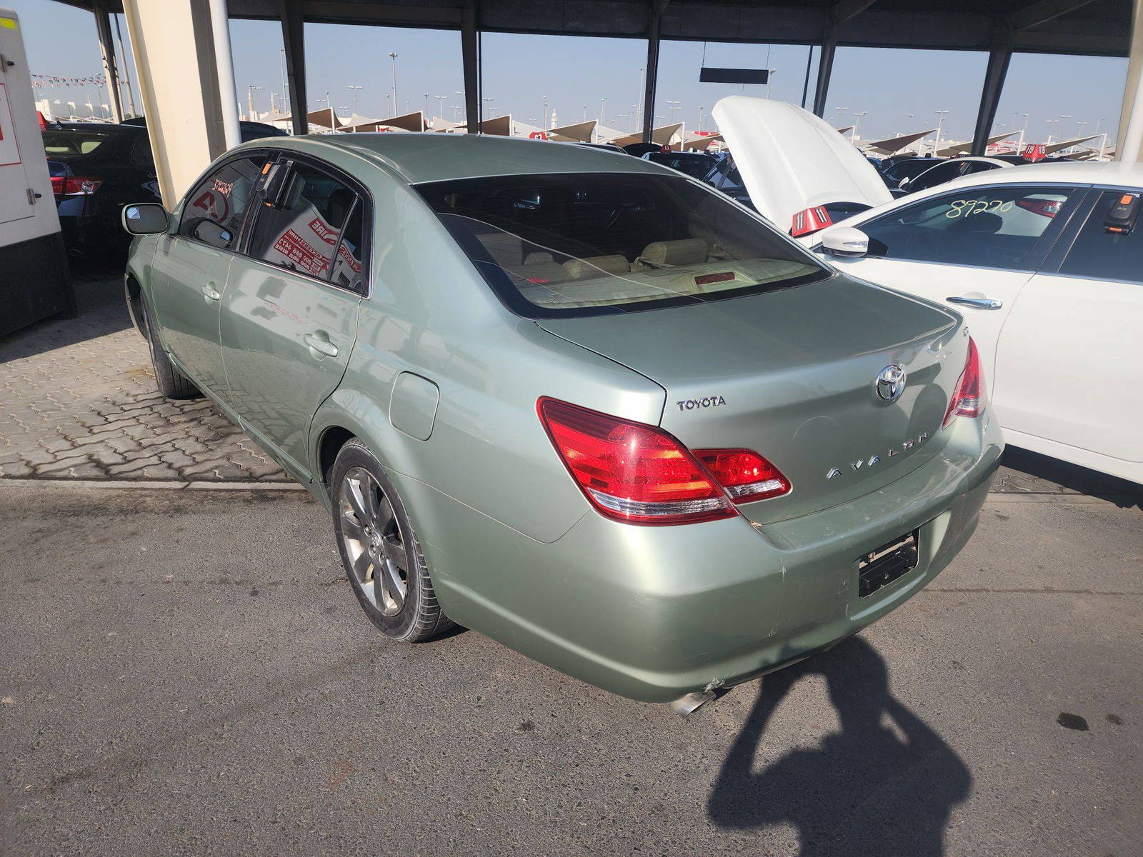 2005 TOYOTA AVALON — 193220 Miles — Lot 37922329 - Marhaba Auctions Used Cars - Image 5