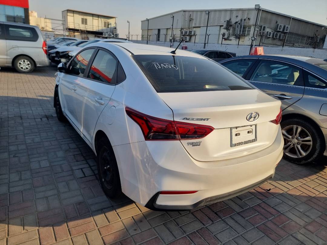 HYUNDAI ACCENT 2021 - Marhaba Auction Used Cars - Image 5