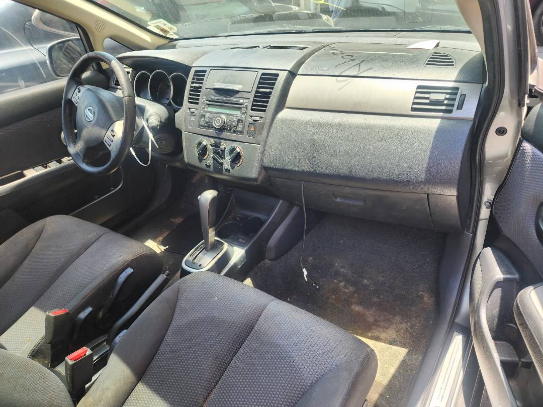 2008 NISSAN VERSA — 133918 Miles — Lot 44106744 - Marhaba Auctions Used Cars - Image 7
