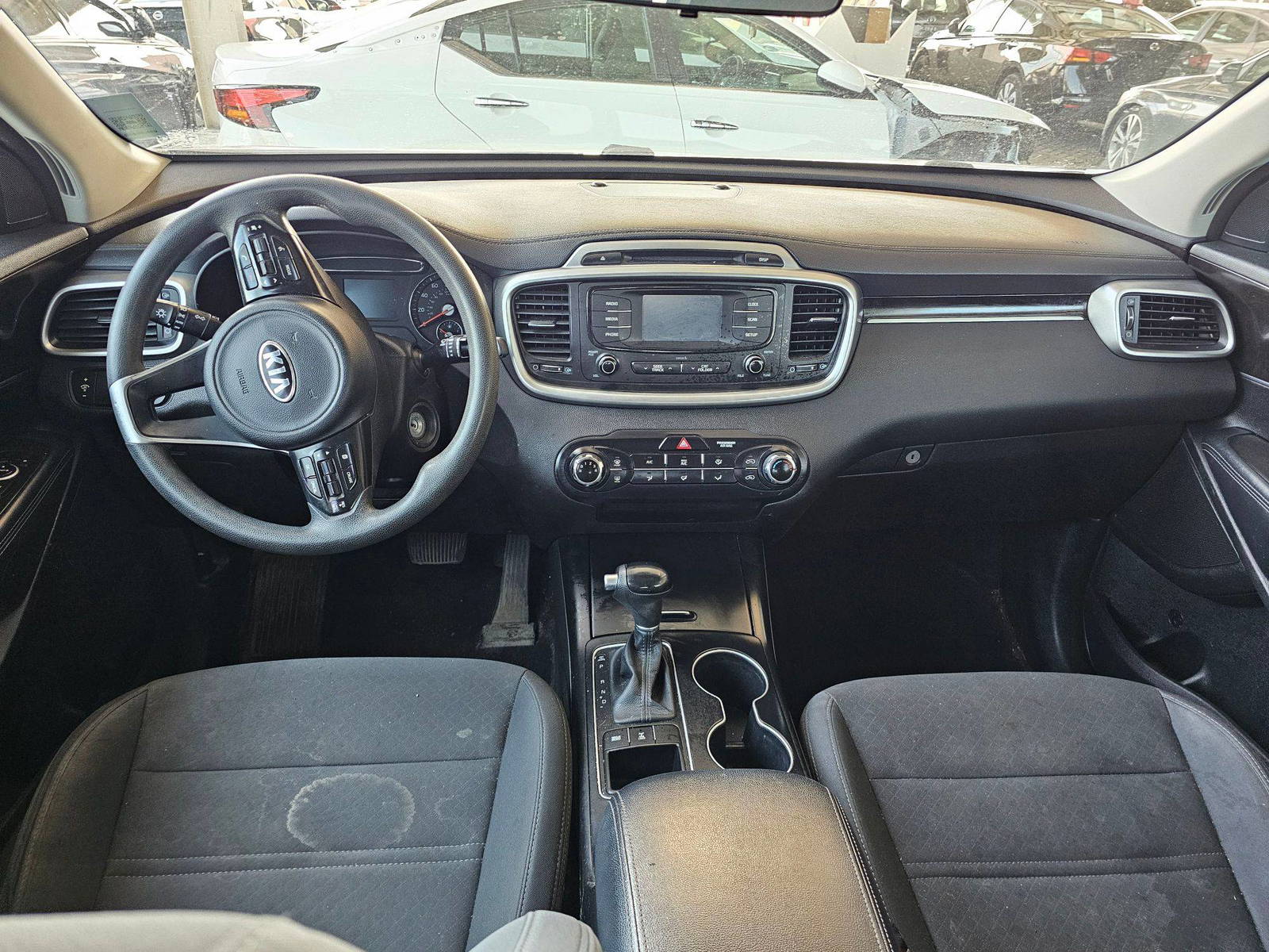 2017 KIA SORENTO — 162791 Miles — Lot G197339 — Souq - Marhaba Auctions Used Cars - Image 7