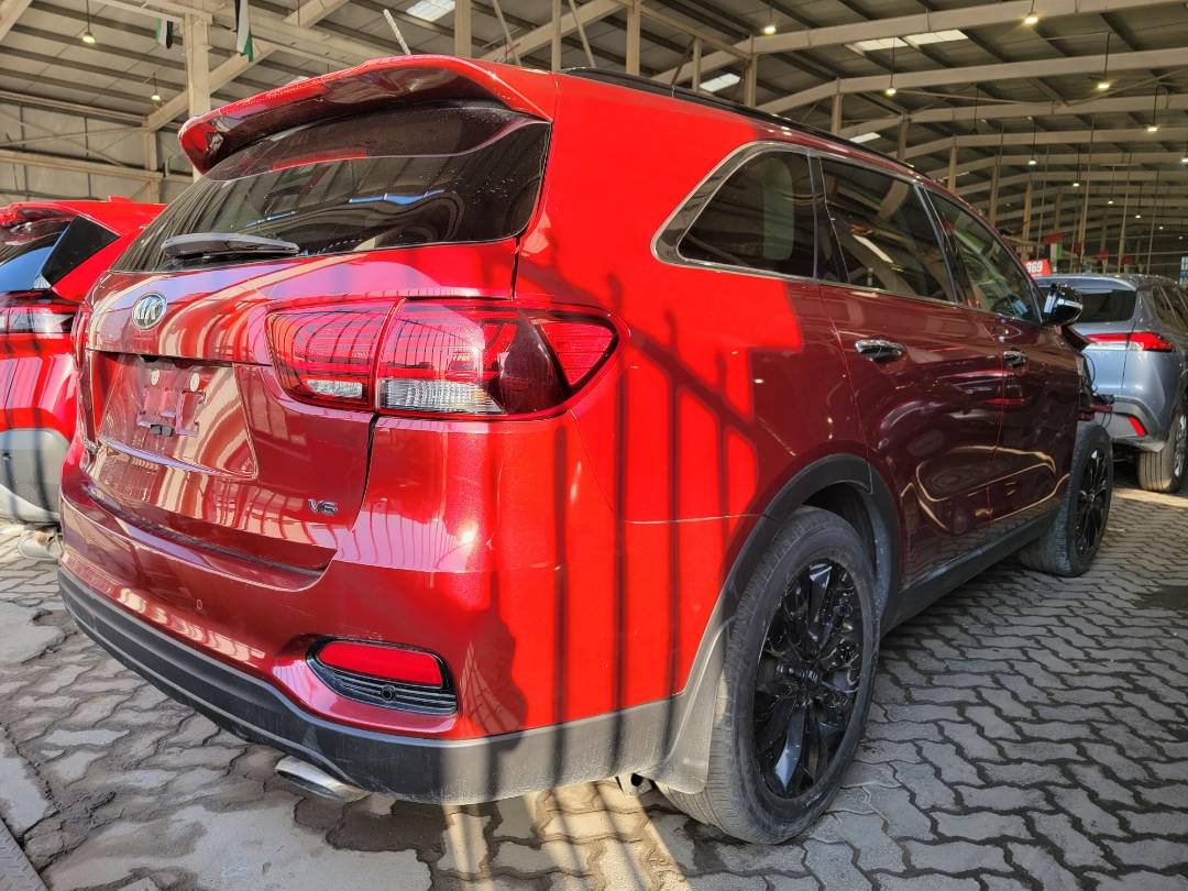 2019 KIA SORENTO — 82259 Miles — Lot G608195 — Souq - Marhaba Auctions Used Cars - Image 3
