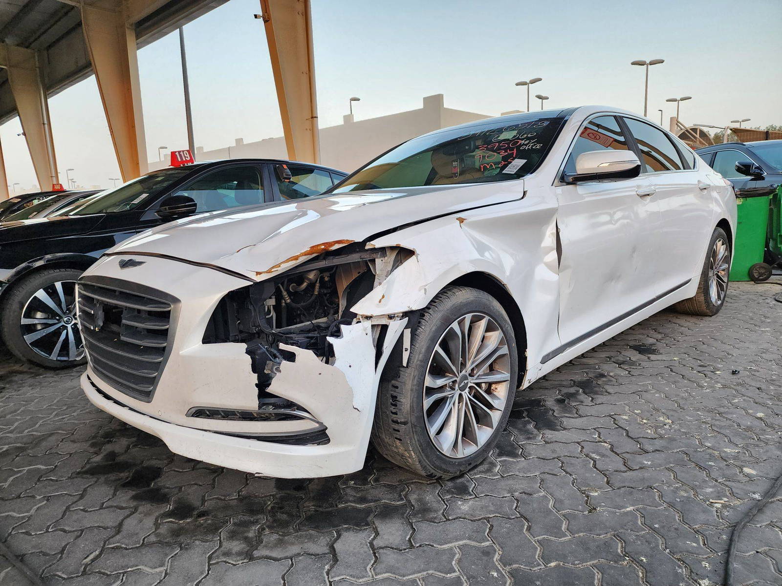 2015 HYUNDAI GENESIS — 128888 Miles — Lot 32955 — Main - Marhaba Auctions Used Cars - Image 4
