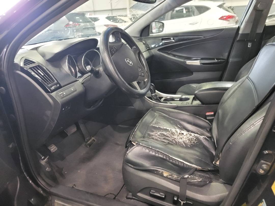 2011 HYUNDAI SONATA — 193809 Miles — Lot 115318 — Main - Marhaba Auctions Used Cars - Image 8