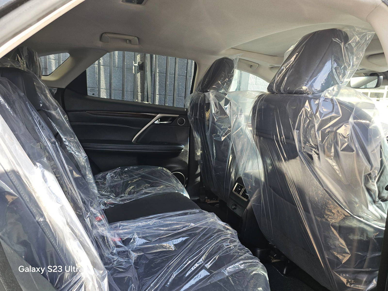 LEXUS RX 450H 2019 - Marhaba Auction Used Cars - Image 7