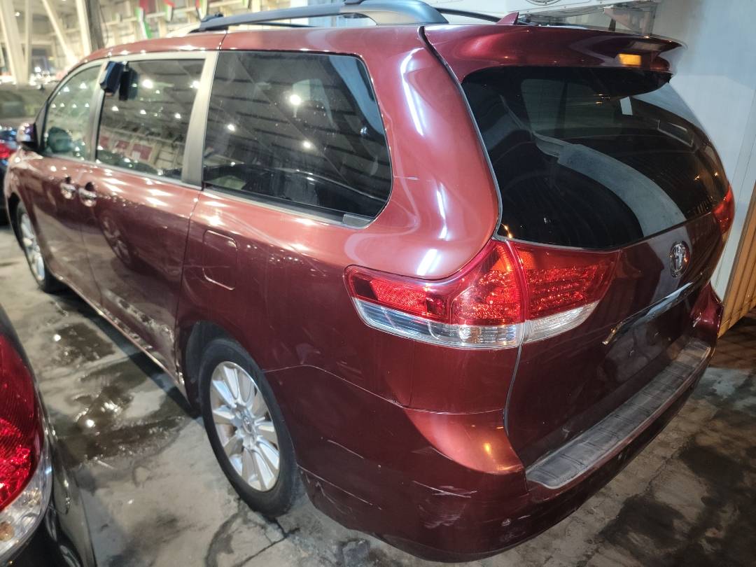 2013 TOYOTA SIENNA — 162073 Miles — Lot 37438477 - Marhaba Auctions Used Cars - Image 3
