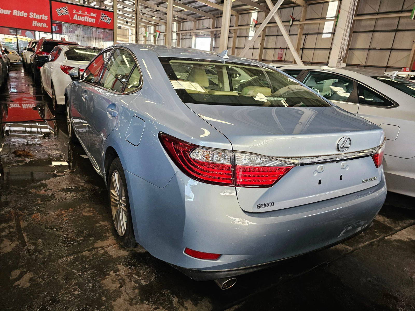 LEXUS ES 350 2013 - Marhaba Auction Used Cars - Image 4