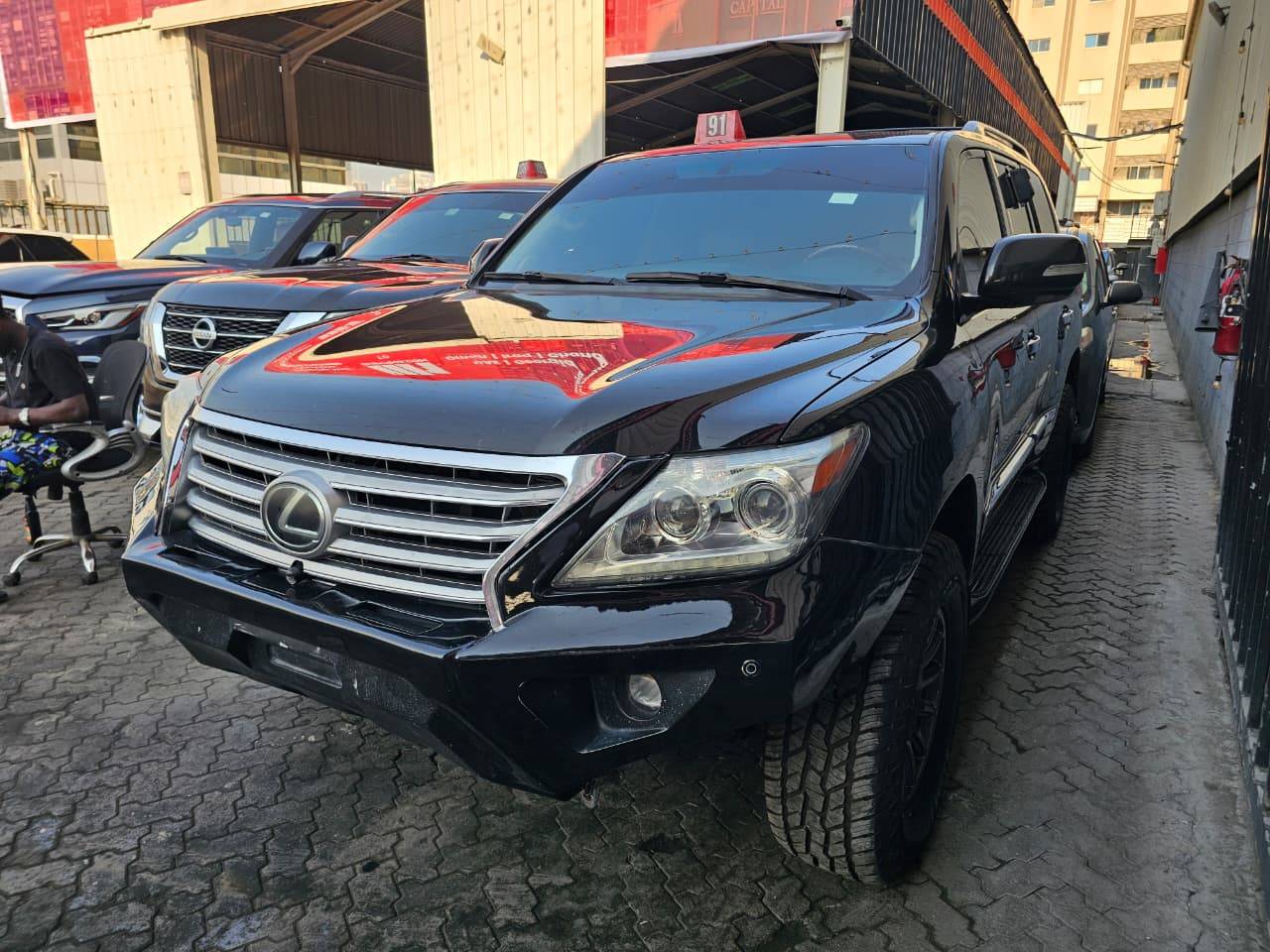 2009 LEXUS LX 570 — 180117 KM — Lot 4029016 — Main - Marhaba Auctions Used Cars - Image 3