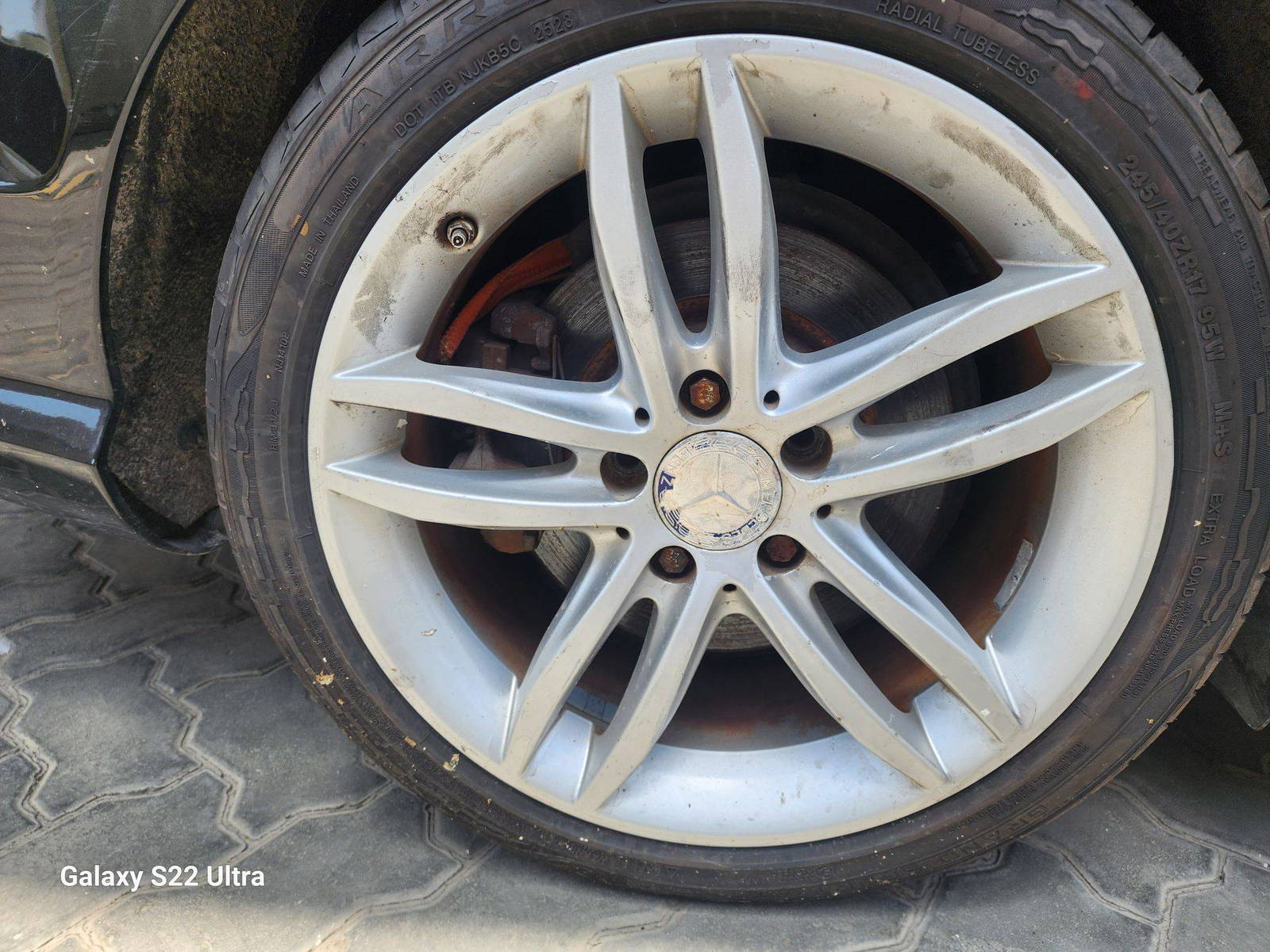 2013 MERCEDES BENZ C300 — 132093 Miles — Lot 79215143 - Marhaba Auctions Used Cars - Image 4
