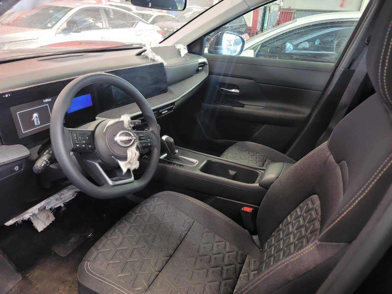 2025 NISSAN KICKS — 4778 Miles — Lot L311093 — Main - Marhaba Auctions Used Cars - Image 8