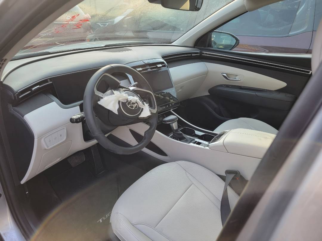 2024 HYUNDAI TUCSON — 5838 Miles — Lot 88537465 — Al Surrah - Marhaba Auctions Used Cars - Image 9